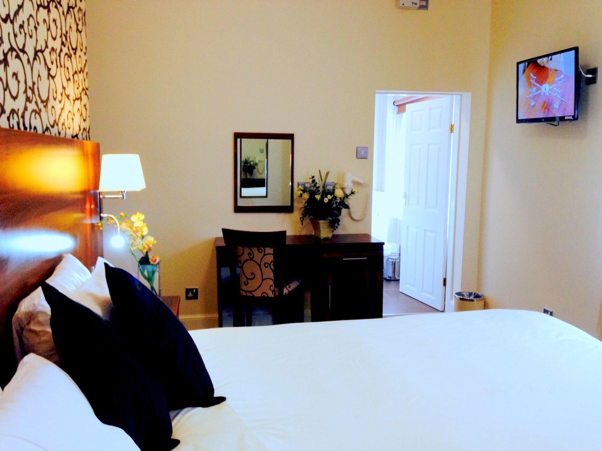 Ely House Hotel ウォルヴァーハンプトン エクステリア 写真