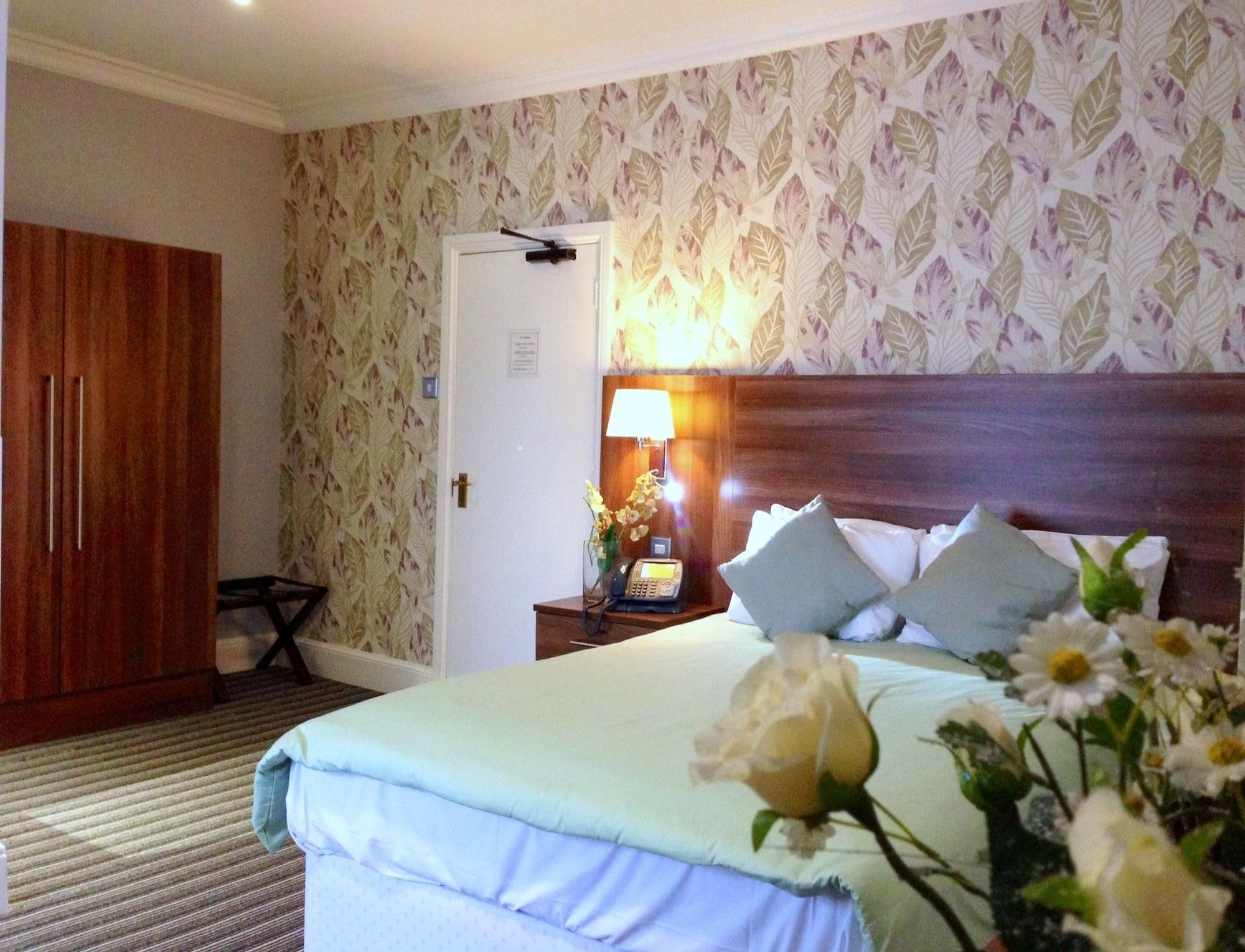 Ely House Hotel ウォルヴァーハンプトン エクステリア 写真
